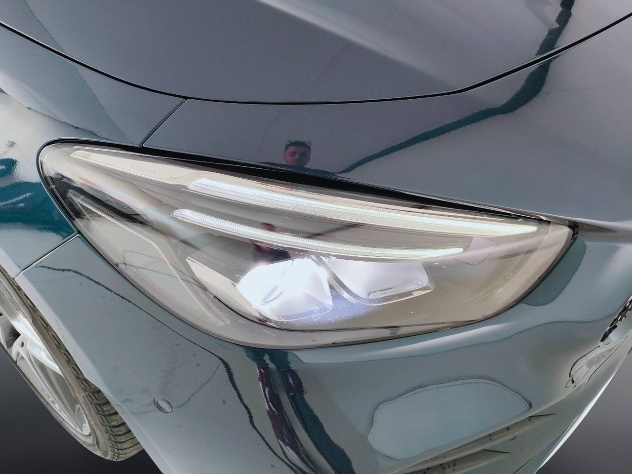 Mercedes-Benz Classe B - W247 2018 - B 180 d Premium auto