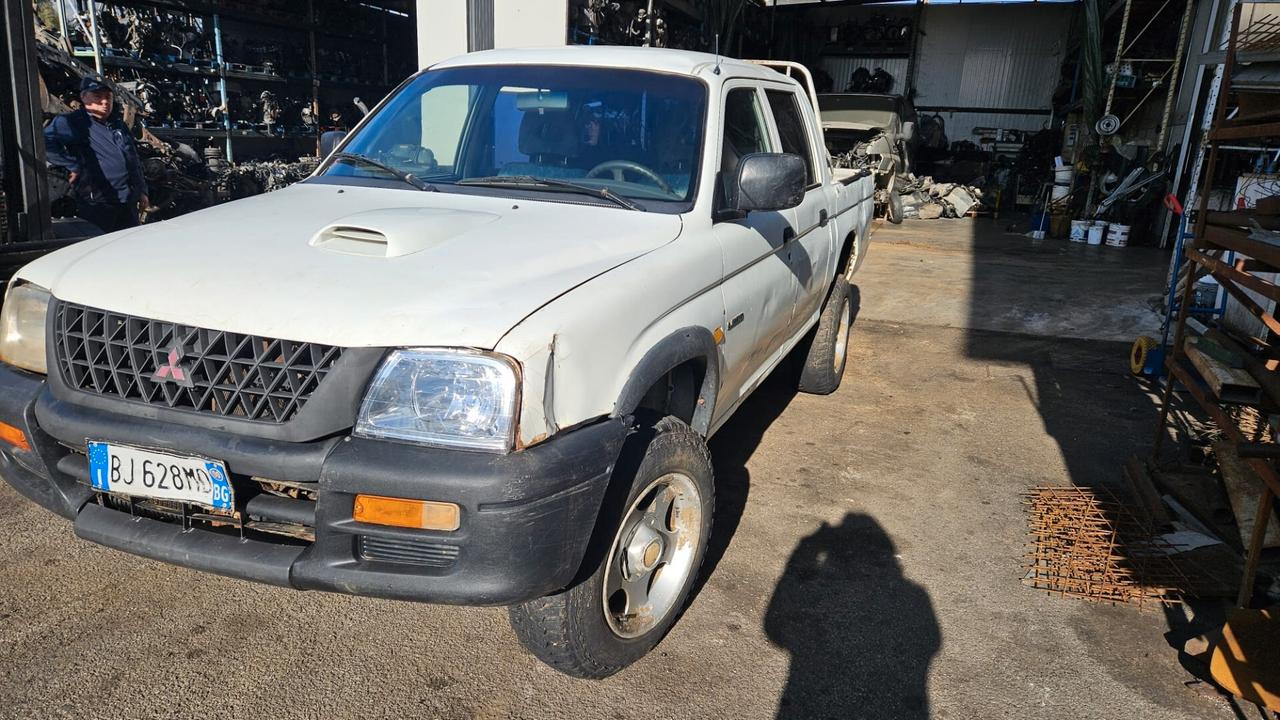 Mitsubishi L200 2.5 TDI 4x4 100cv