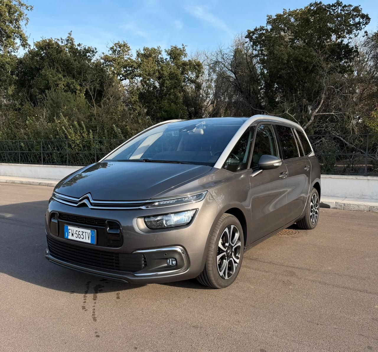 Citroen Grand C4 7 POSTI SpaceTourer BlueHDi 130 S&S EAT8 Shine