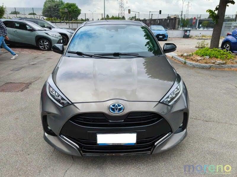 Toyota Yaris 1.5 hybrid Lounge