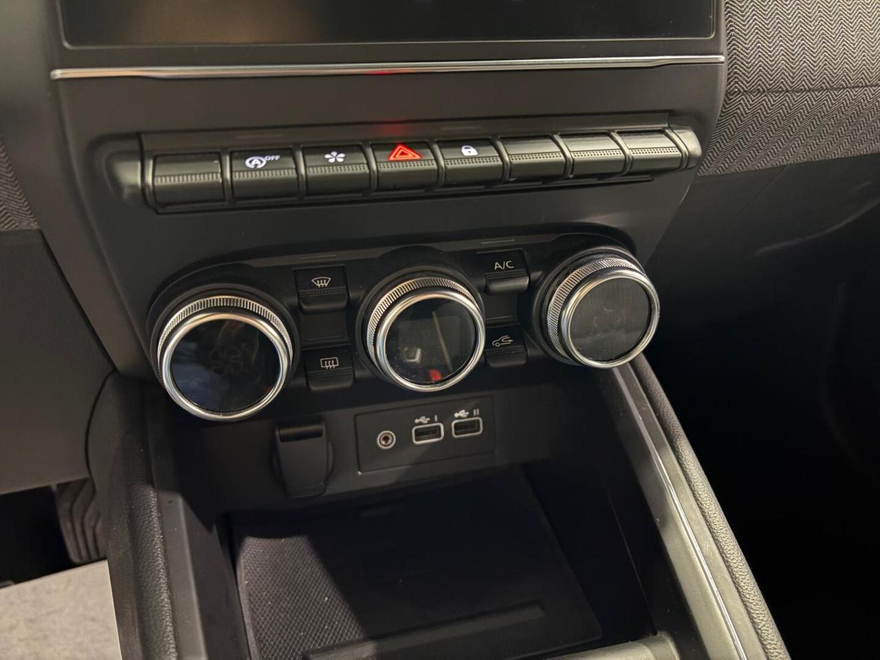 Renault Clio 1.0 tce Techno 90cv