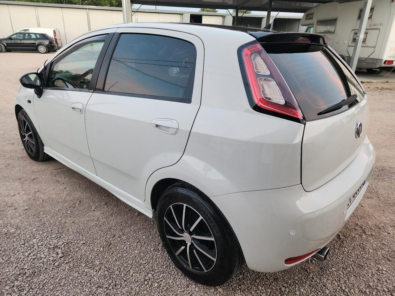 Fiat Punto 1.3 MJT II 75 CV 5 porte Lounge