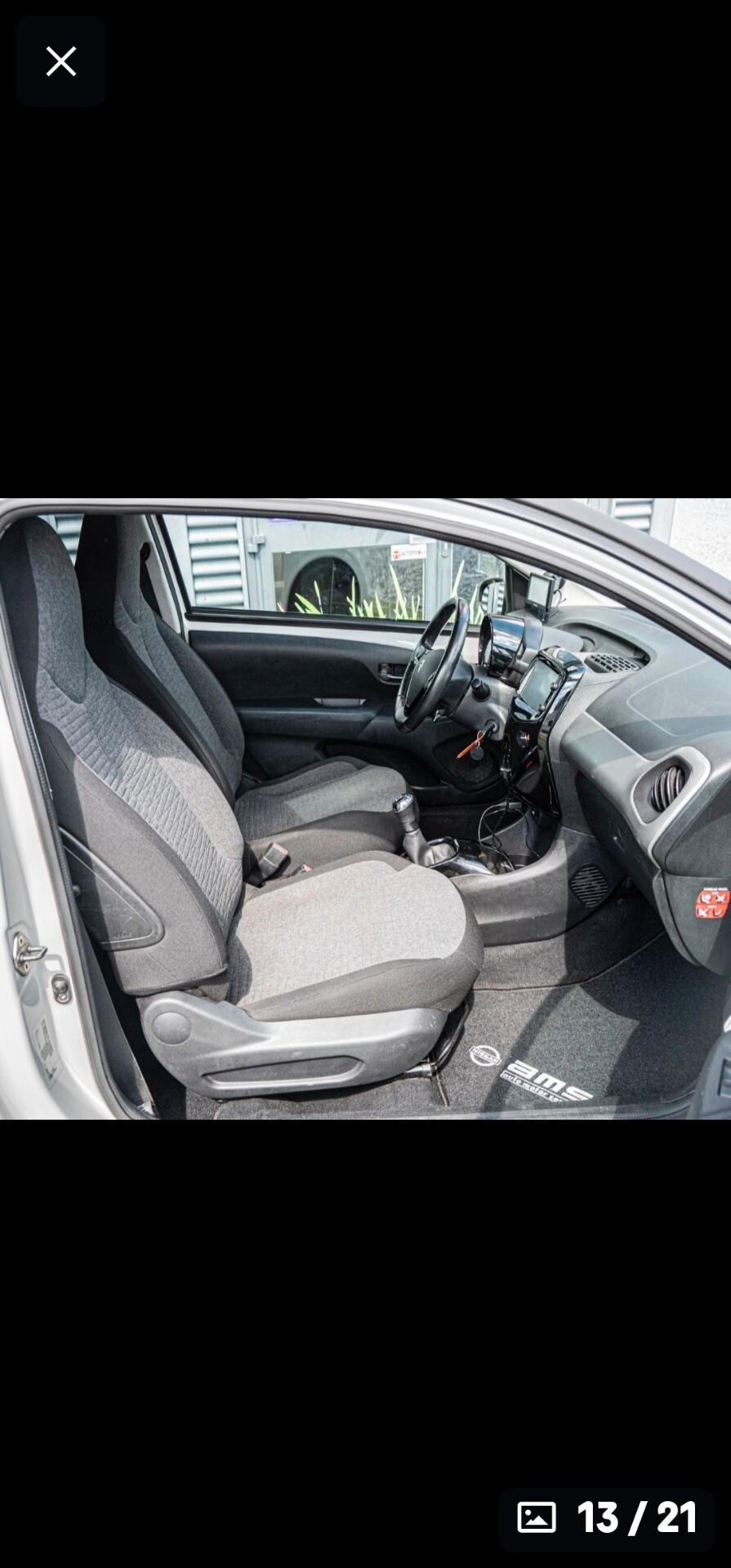 Citroen C1 VTi 68 3 porte Shine tetto navi full