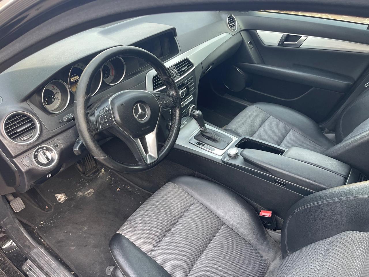 Mercedes-benz C 200 CDI BlueEFFICIENCY Avantgarde