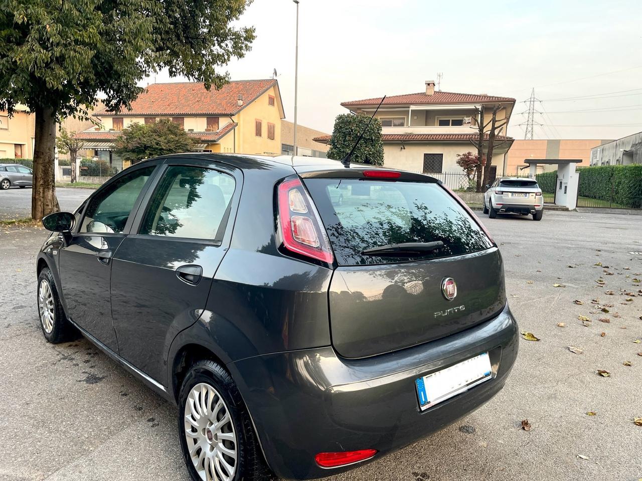 Fiat Punto 1.3 MJT II 75 CV 5 porte Lounge per Neopatentati 2014