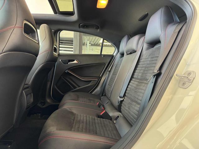 MERCEDES-BENZ A 200 d Automatic Premium
