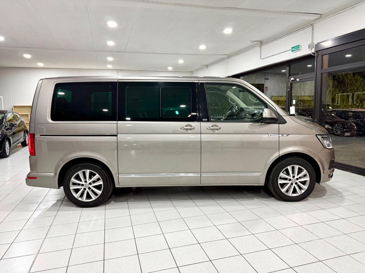 Volkswagen Transporter 2.0 GENERATION SIX FULL OPTIONAL