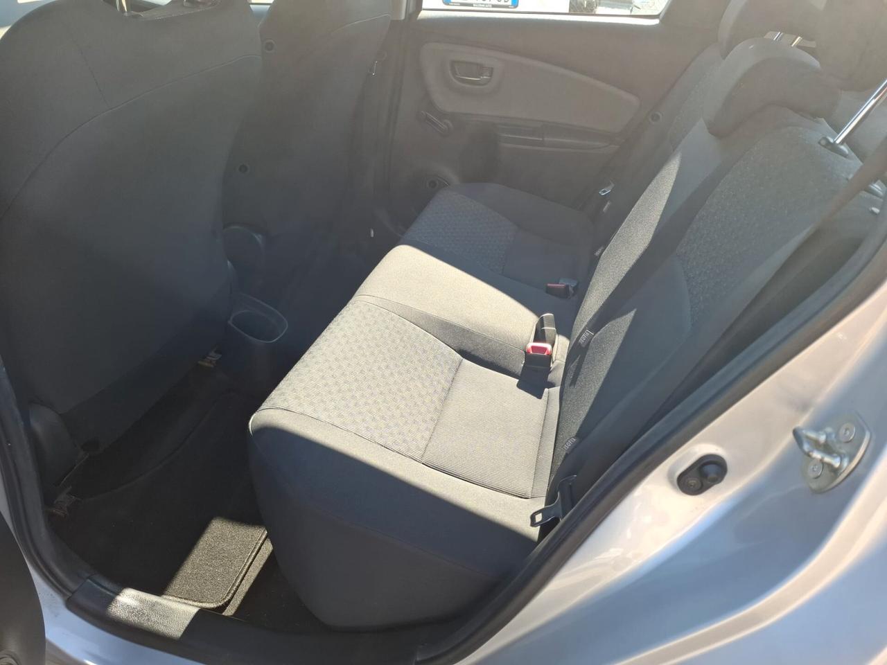 Toyota Yaris 1.3 5 porte Active