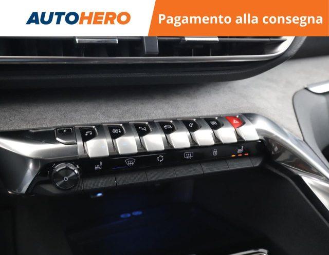 PEUGEOT 3008 Hybrid4 300 e-EAT8 GT