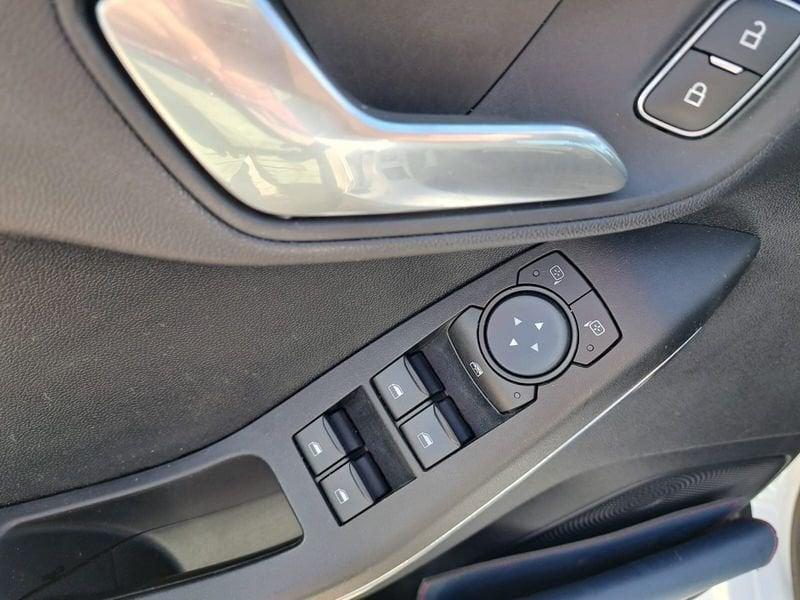 Ford Fiesta 5p 1.1 Titanium Gpl 75cv