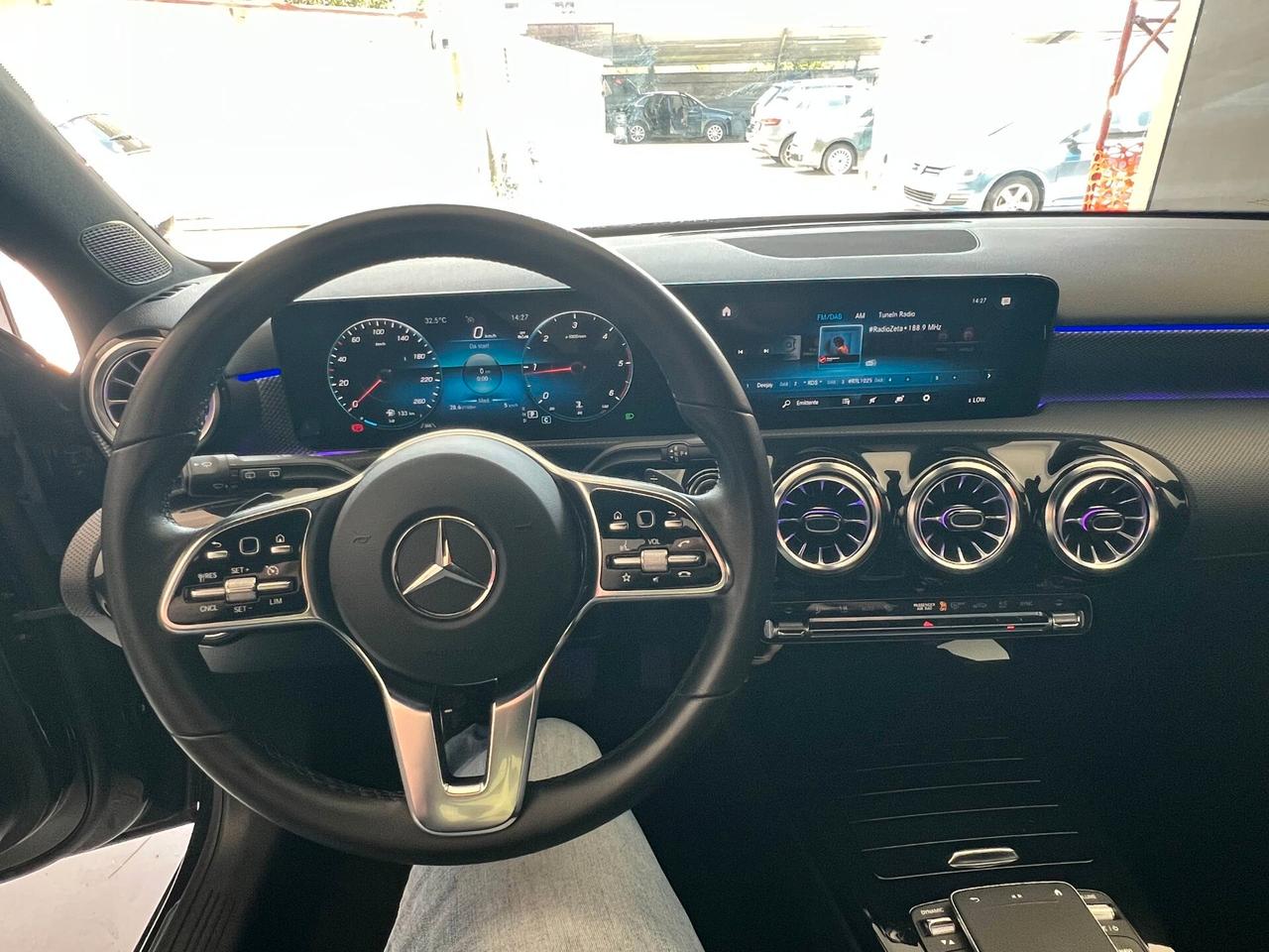 Mercedes-benz A 180 d Automatic Premium