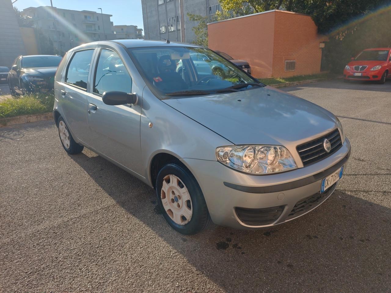Fiat Punto 1.2 Benz 5 porte 90 Milà km Dynamic