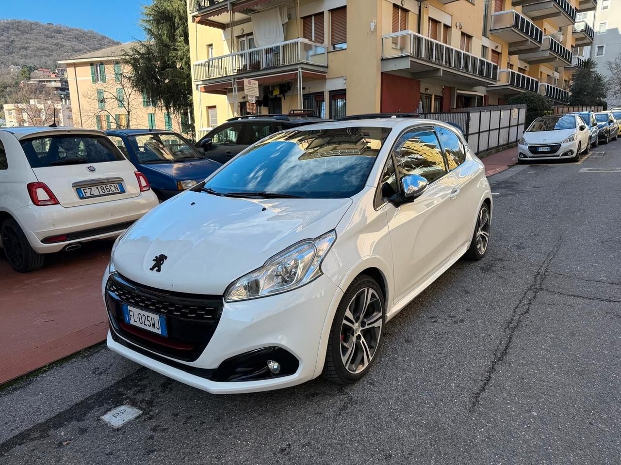 Peugeot 208 THP S&S 3 porte GTi by PS