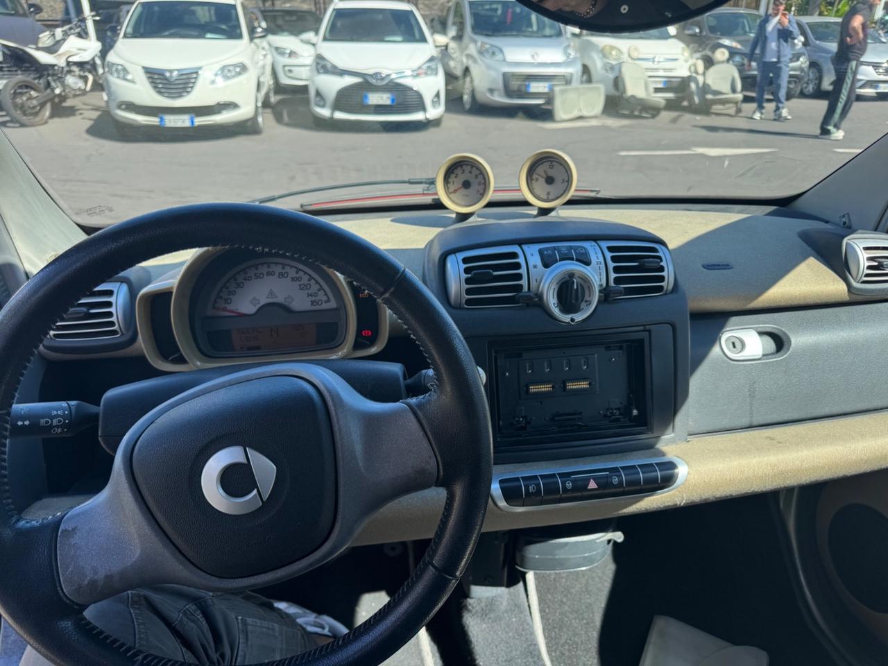 Smart ForTwo 1000 52 kW coupé pure