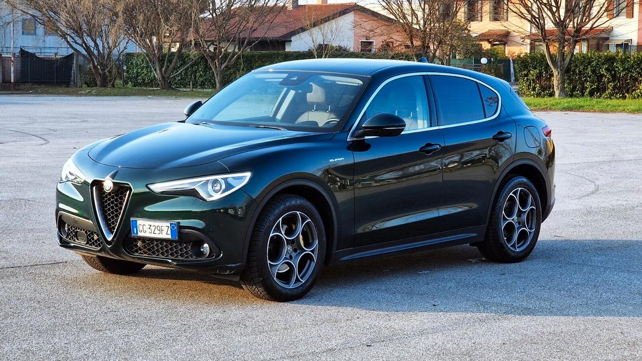 Alfa Romeo Stelvio 2.2 Turbodiesel 190 CV AT8 Q4 Executive