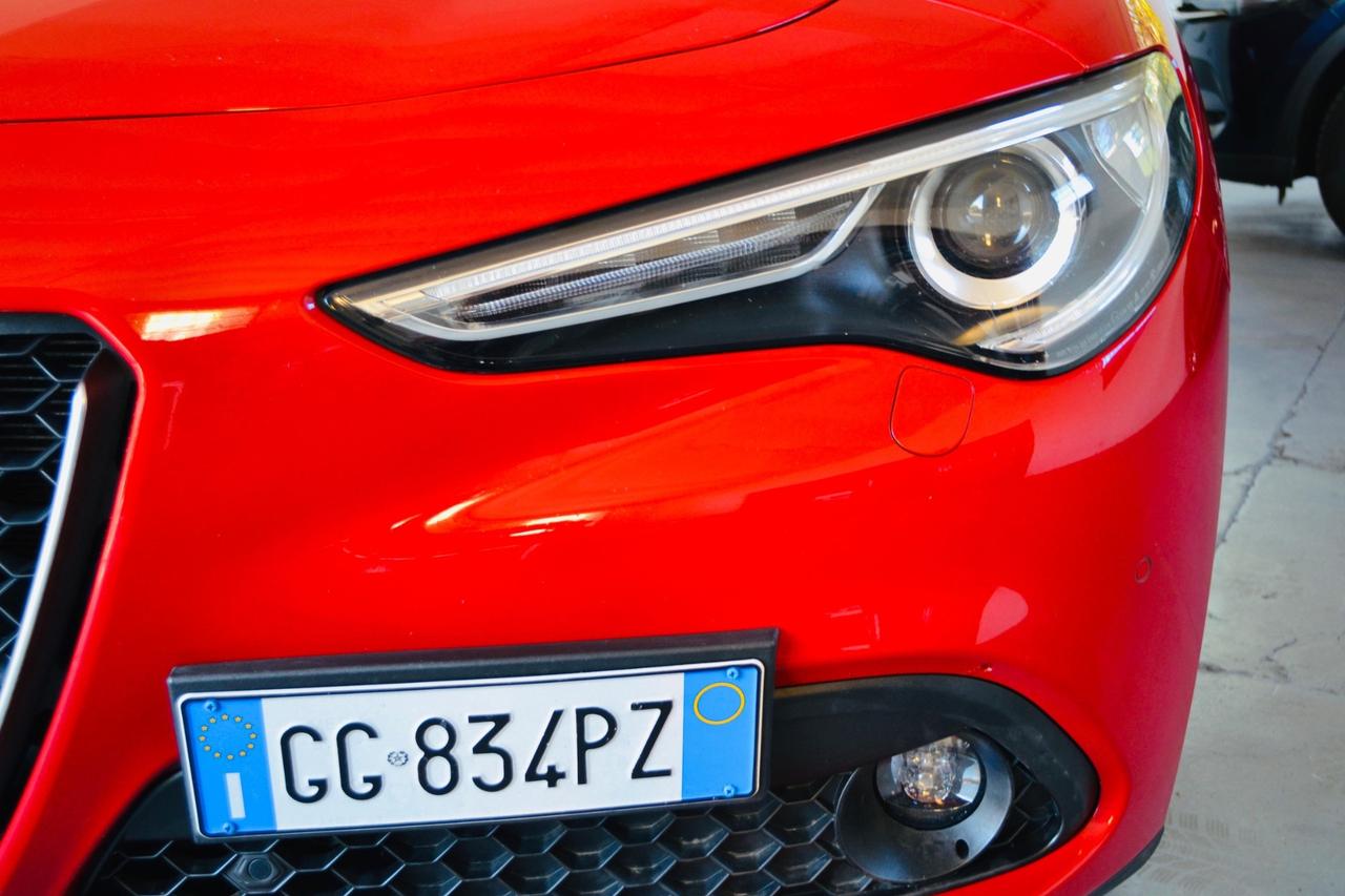 Alfa Romeo Stelvio 2.2 Turbodiesel 160 CV AT8 RWD Business