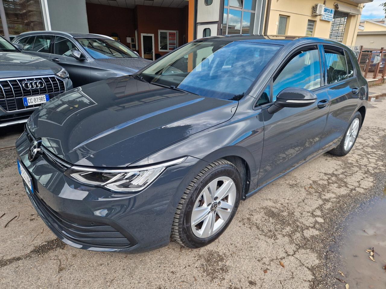 Volkswagen Golf 1.0 eTSI EVO DSG Life