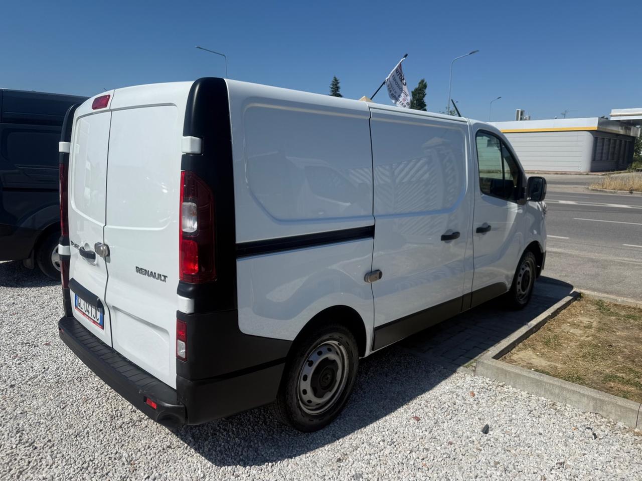 Renault Trafic T28 2.0Dci 110Cv Iva Compresa