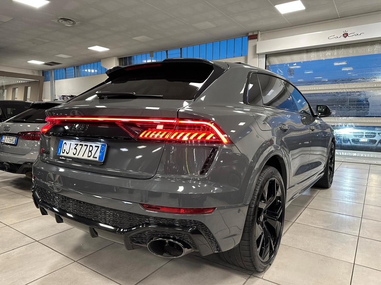 Audi RS Q8 TFSI V8 quattro tiptronic