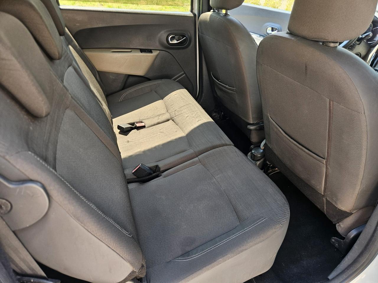 Dacia Lodgy 1.5 dCi 8V 110CV 7 posti Lauréate