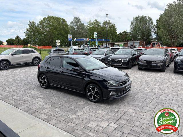 VOLKSWAGEN Polo 1.0 Sport R-line 5p. ANCHE NEOPATENTATI