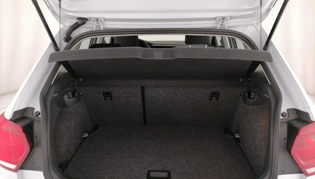 VOLKSWAGEN POLO-1,0-EURO 6B-UNICA PROPR-2 REVISIONI