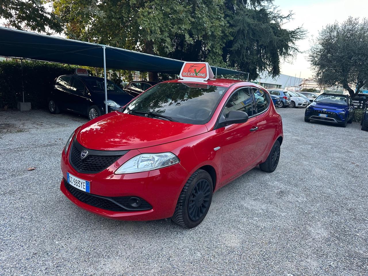 Lancia Ypsilon 1.0 FireFly 5 porte S&S Hybrid Ecochic Gold