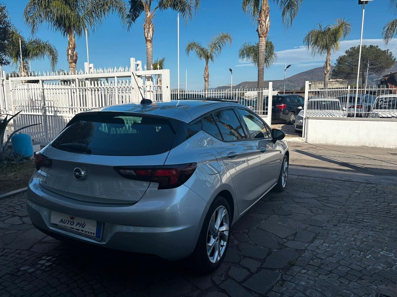 Opel Astra 1.5 CDTI 122 CV S&S 5 porte Business Elegance