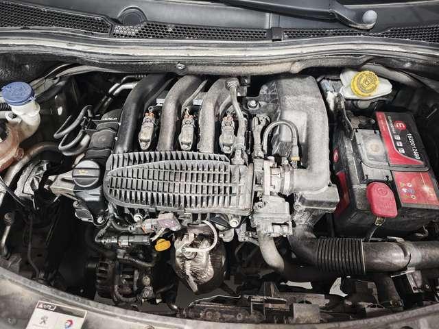 Peugeot 208 Neopatentati Benzina Euro 6 Cinghia nuova