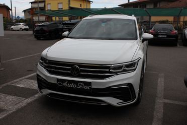 Volkswagen Tiguan 1.5 TSI 150 CV DSG R-Line TETTO APRIBILE