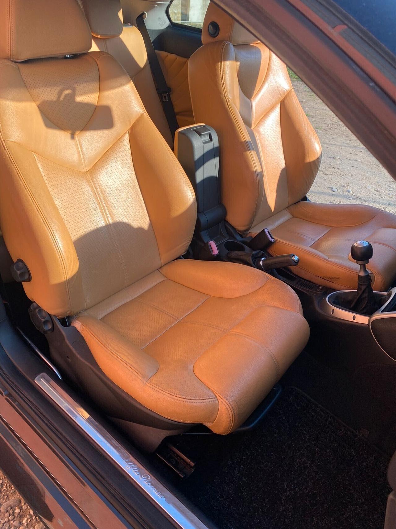 Alfa Romeo GT 1.9 MJT 16V Luxury