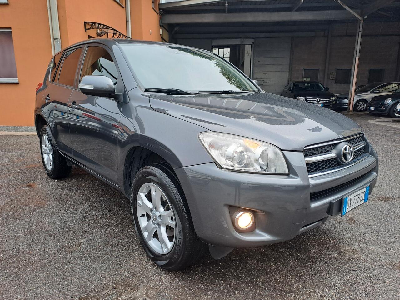 TOYOTA RAV 4 2.2 D-4D 4X4 E5