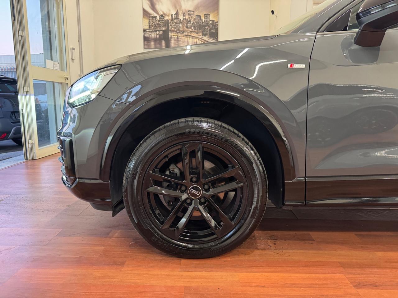 AUDI Q2 30 TDI S TRONIC IDENTITY BLACK - MY20