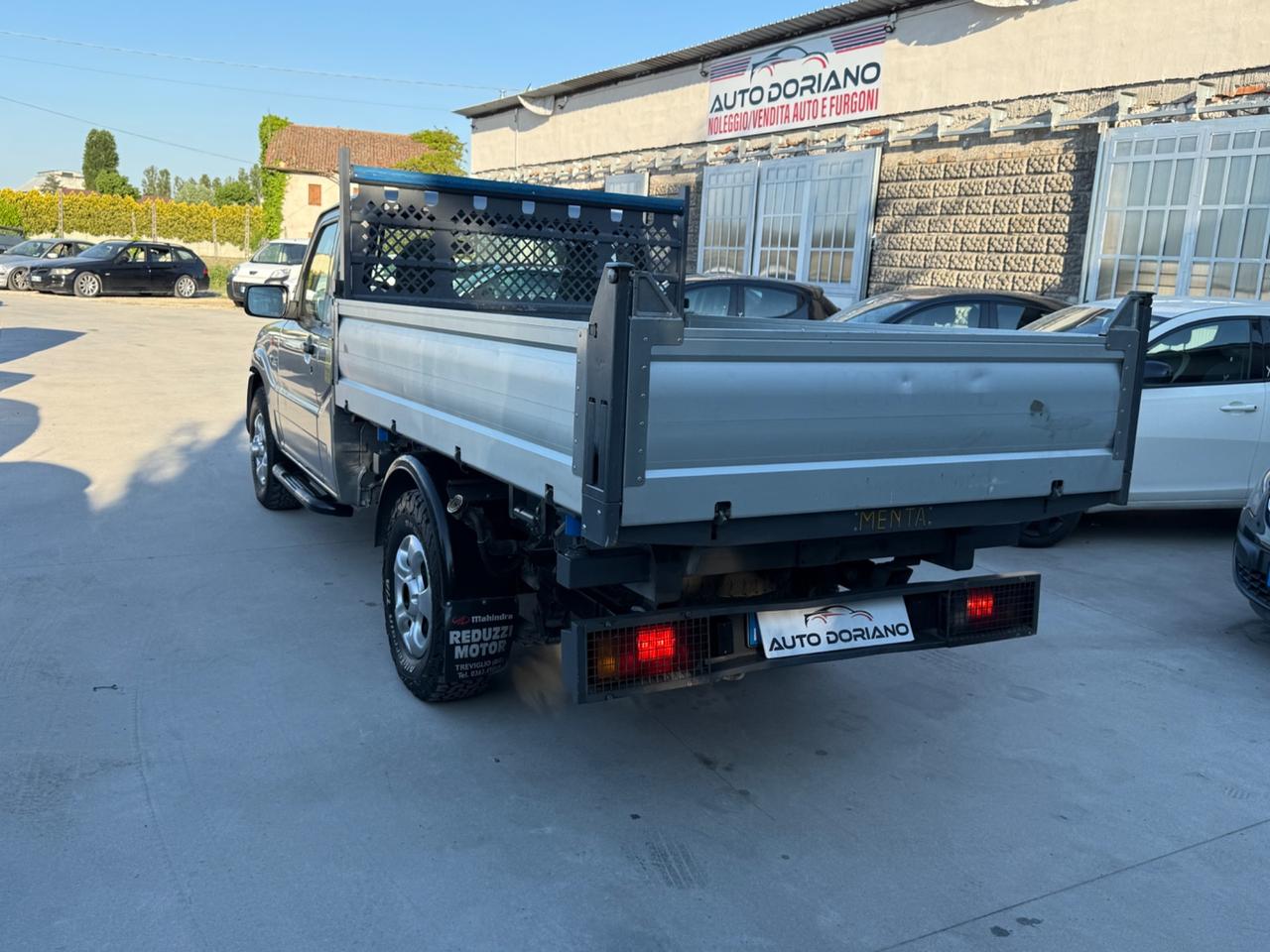 Mahindra Goa 2.2 4WD DC Pick-Up ribaltabile