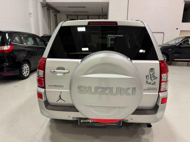 SUZUKI Grand Vitara 2.0 5 porte Offroad TETTO PANORAMICO BENZ/GPL