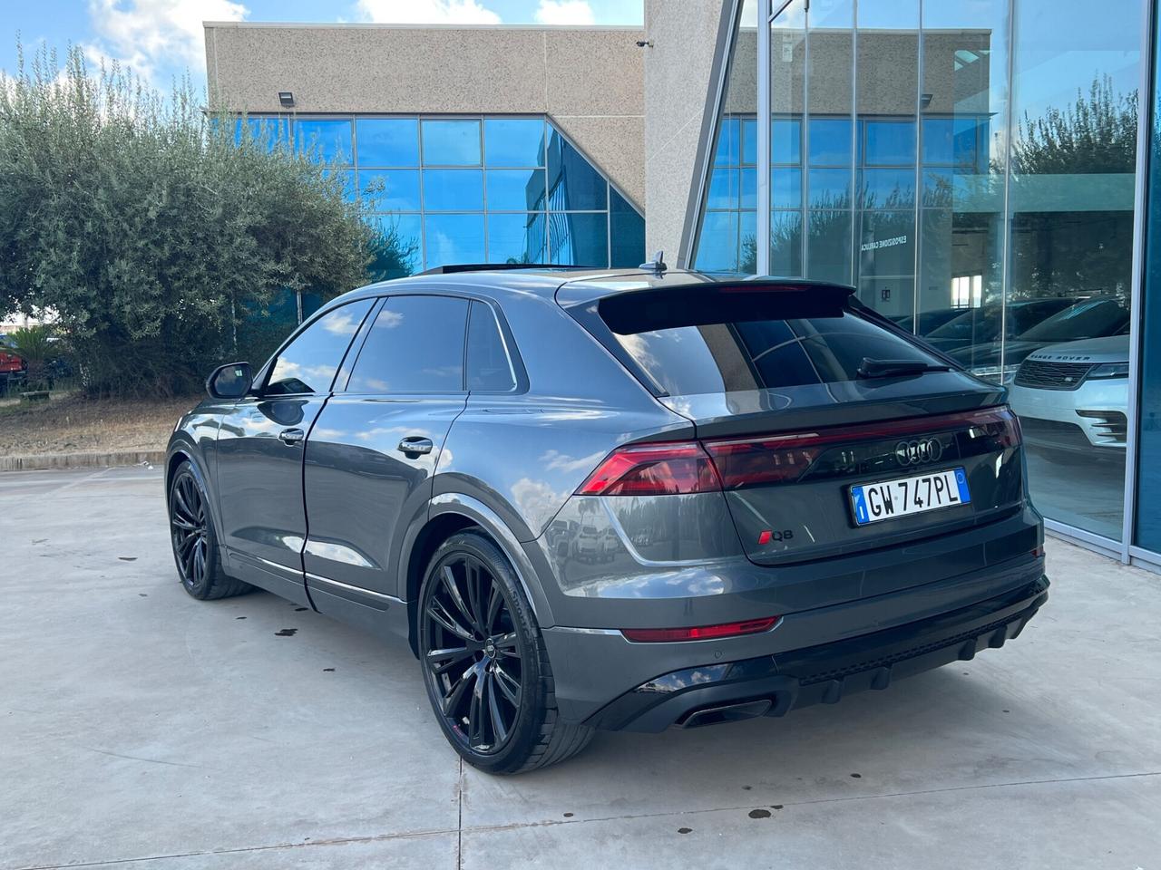 Audi Q8 SUV 50 TDI 286 CV quattro tiptronic S line - ANTICIPO €18.500 NOLEGGIO NO SCORING