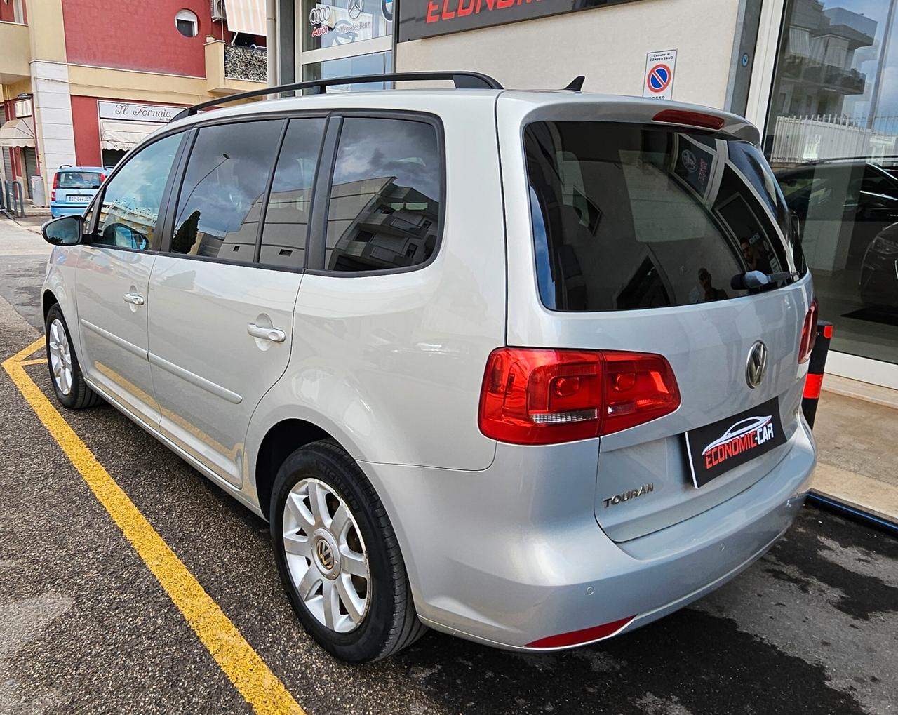 Volkswagen Touran 1.6 TDI Comfortline 7 POSTI