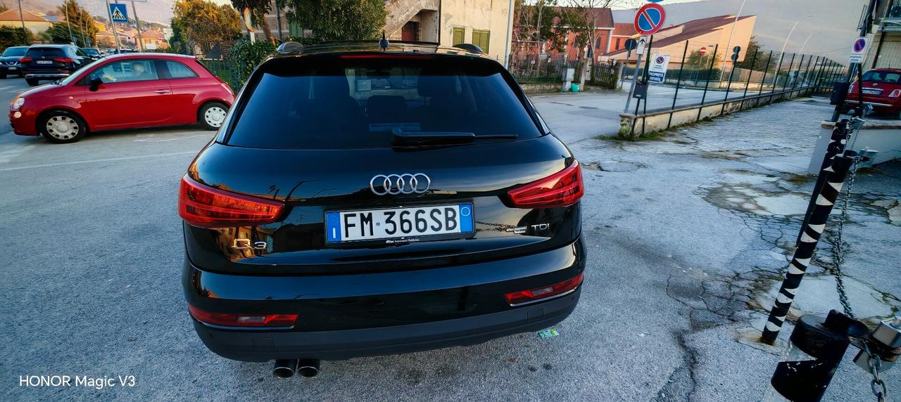 Audi Q3 2.0 TDI 150 CV Business*TETTO*NAVI*XENON*