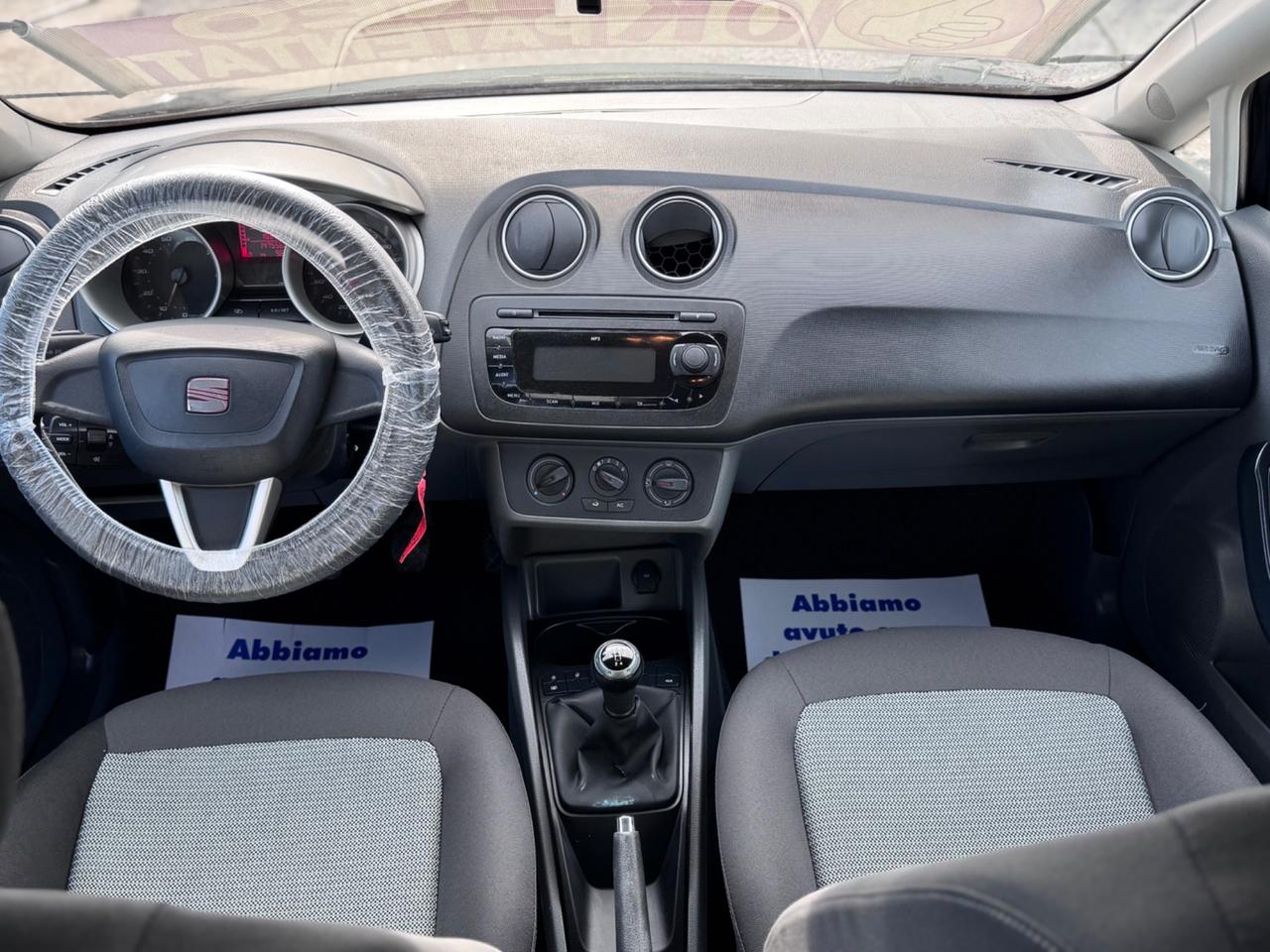 Seat Ibiza 5p 1.4 Benzina 85cv Neopatentati 2010