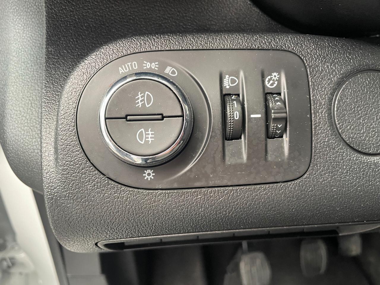 Opel Combo Cargo 1.5d 100cv L1H1 Essentia mt5