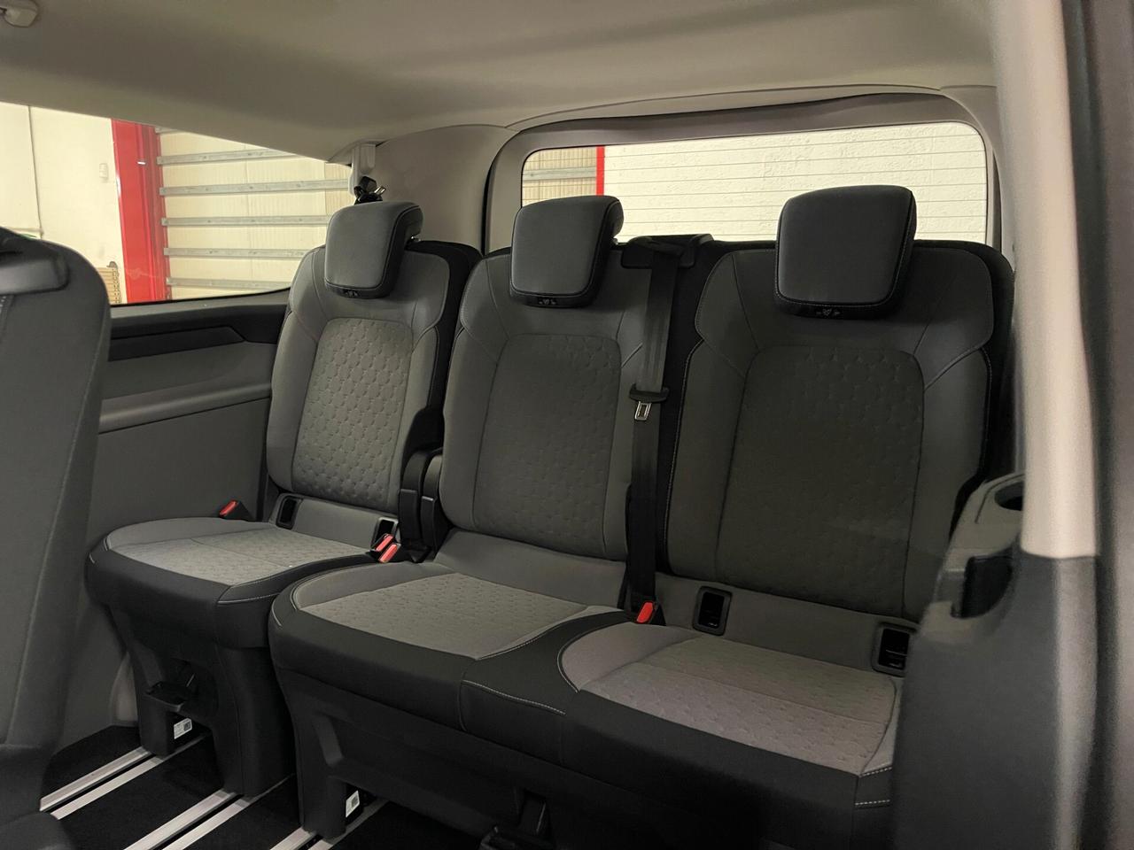 Ford Transit Tourneo Custom PL L2 Titanium 9posti 2.0 150cv c.manu-LEGGI SOTTO