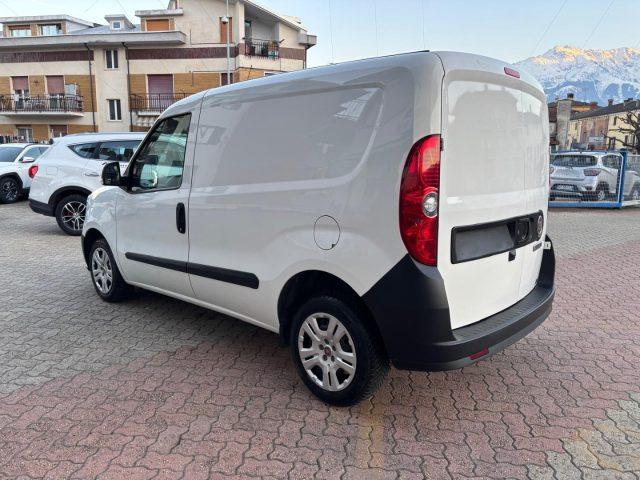 FIAT Doblo 1.6 JTDM 90cv DISPLAY 8 "-CANERA-RUOTINO