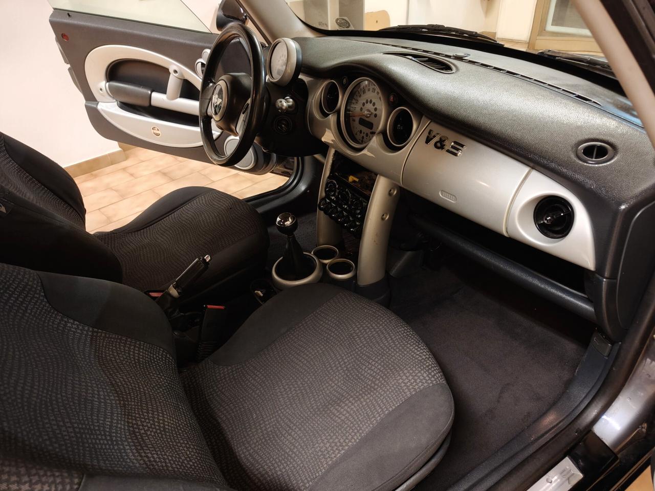 Mini 1.6 16V Cooper