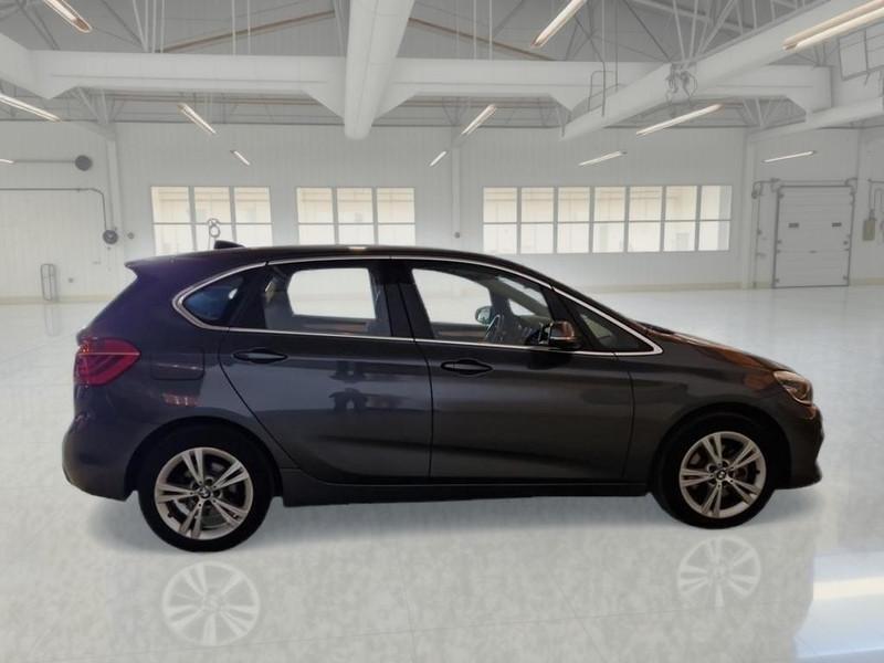 BMW 218 ACTIVE TOURER Business Autom.