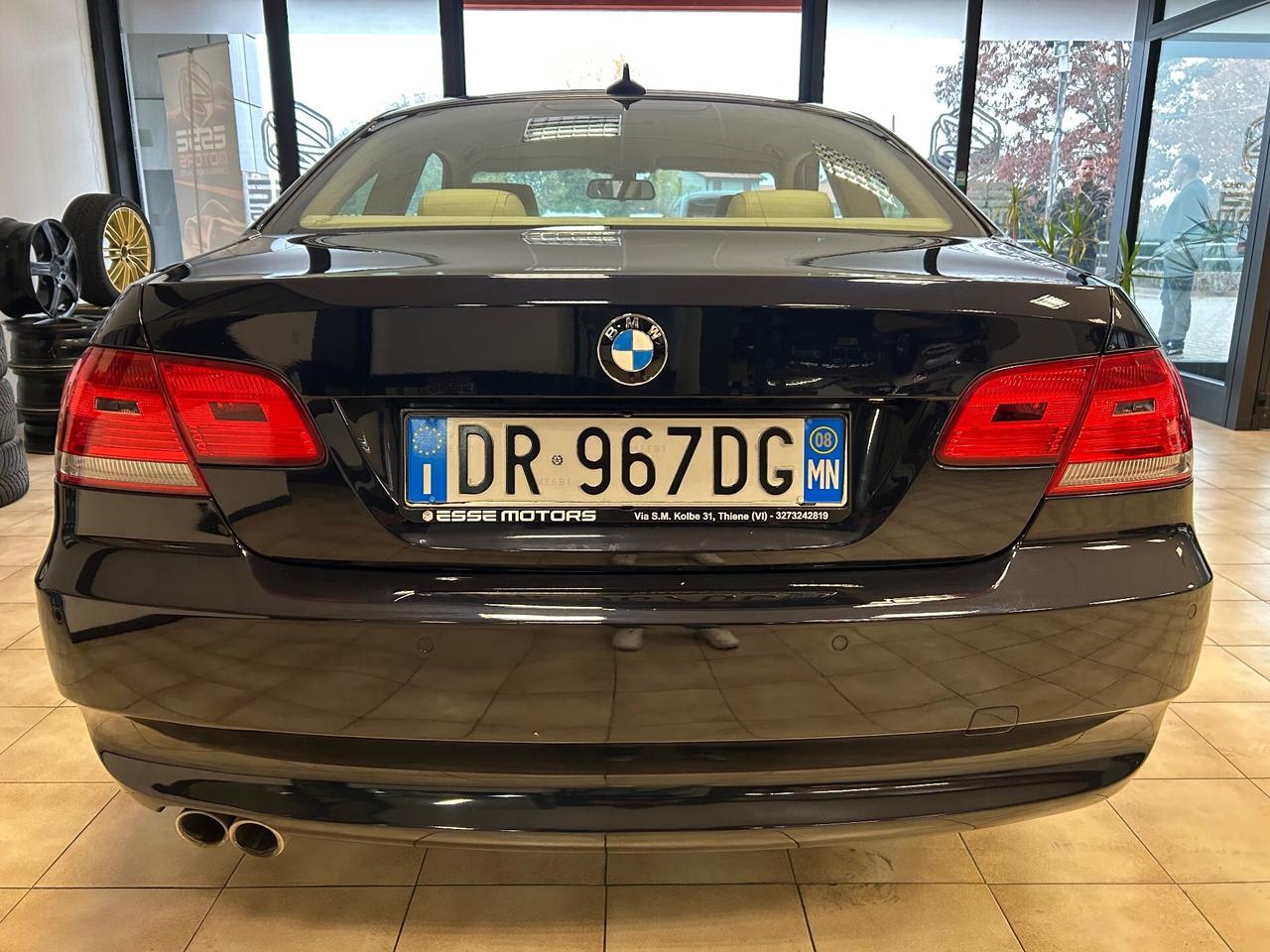 Bmw 330d - 2008 E92 231cv Individual