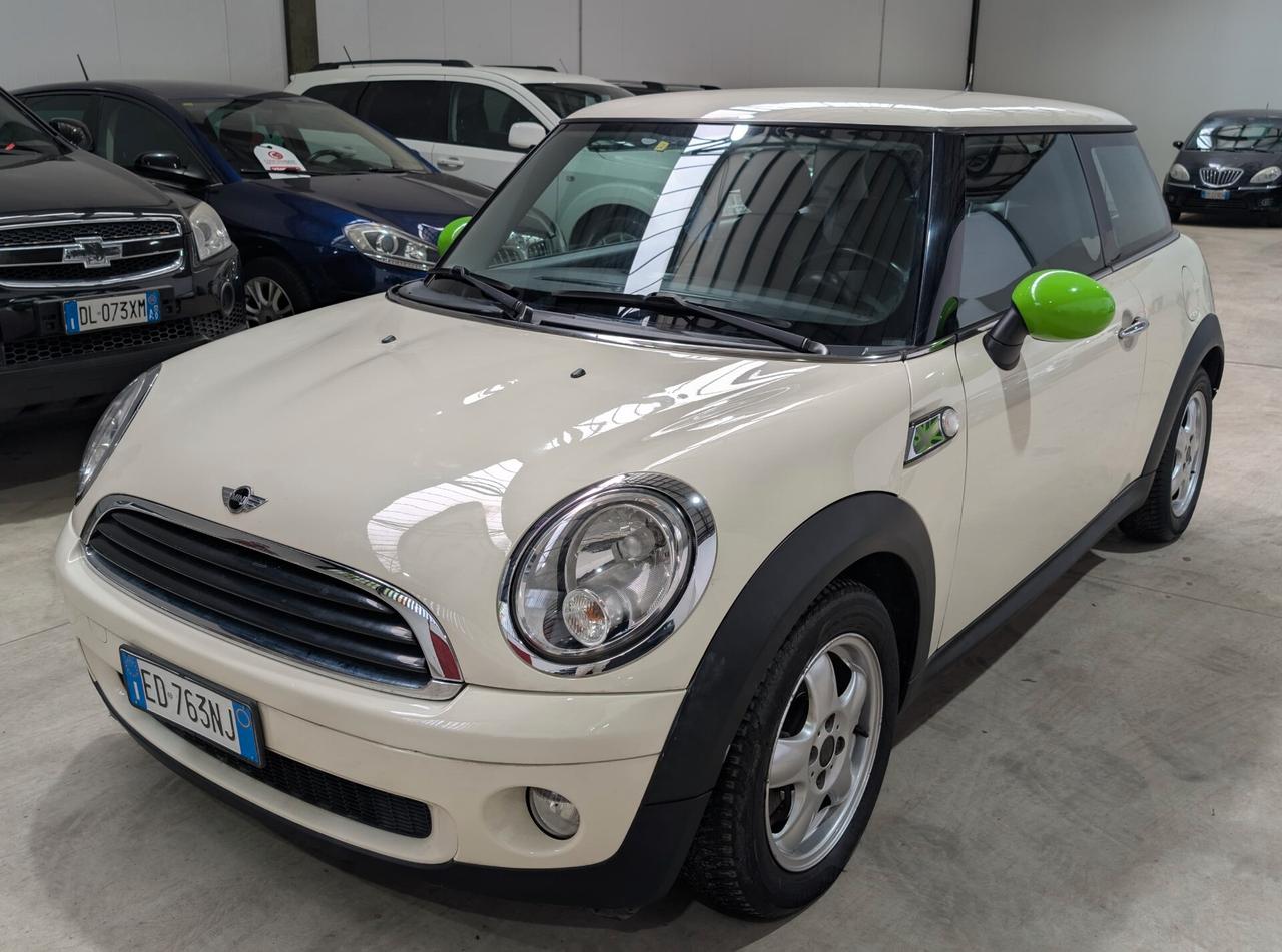 Mini 1.4 16V One (55kW)