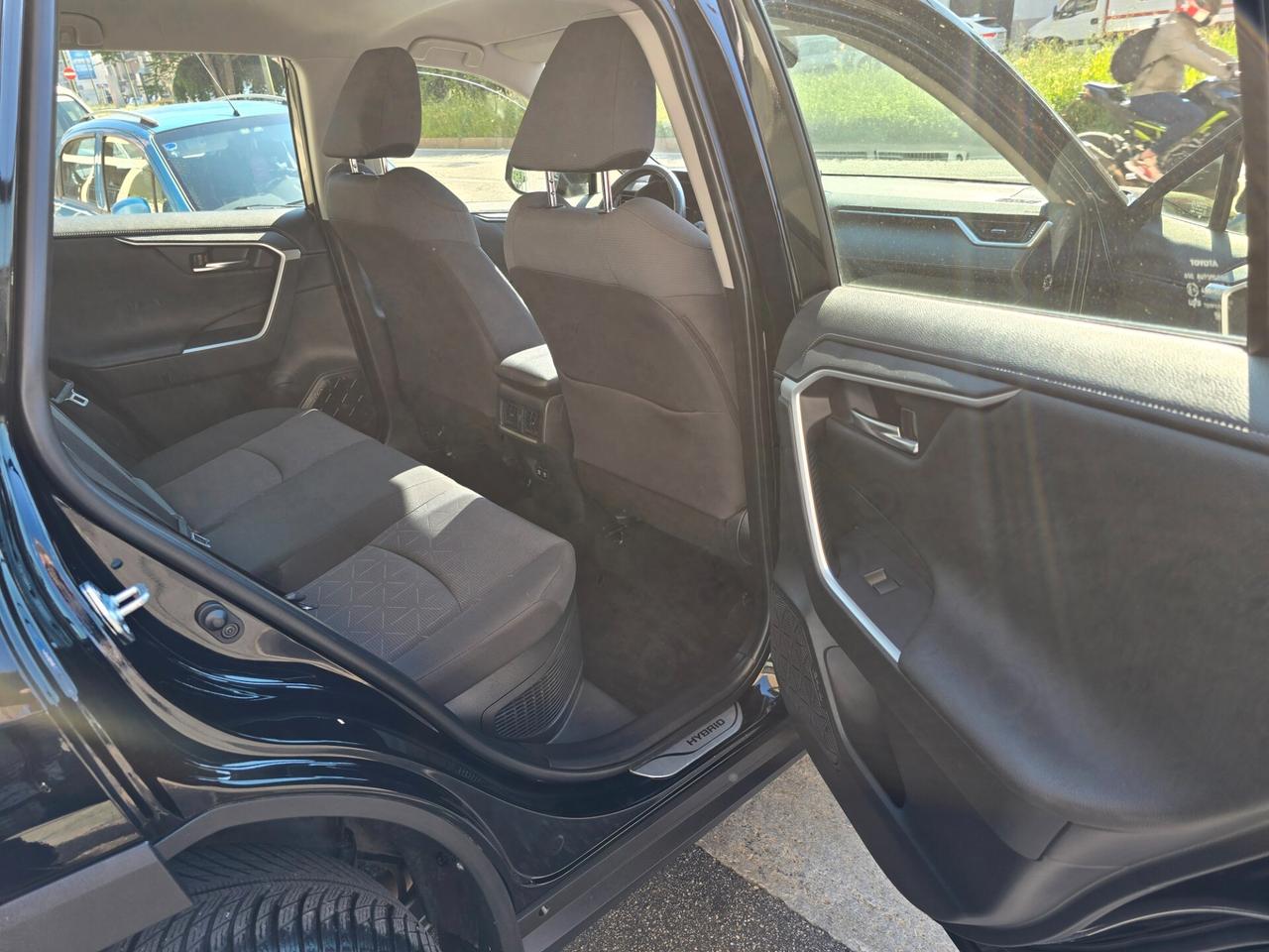 Toyota RAV 4 RAV4 2.5 HV (218CV) E-CVT 2WD Business