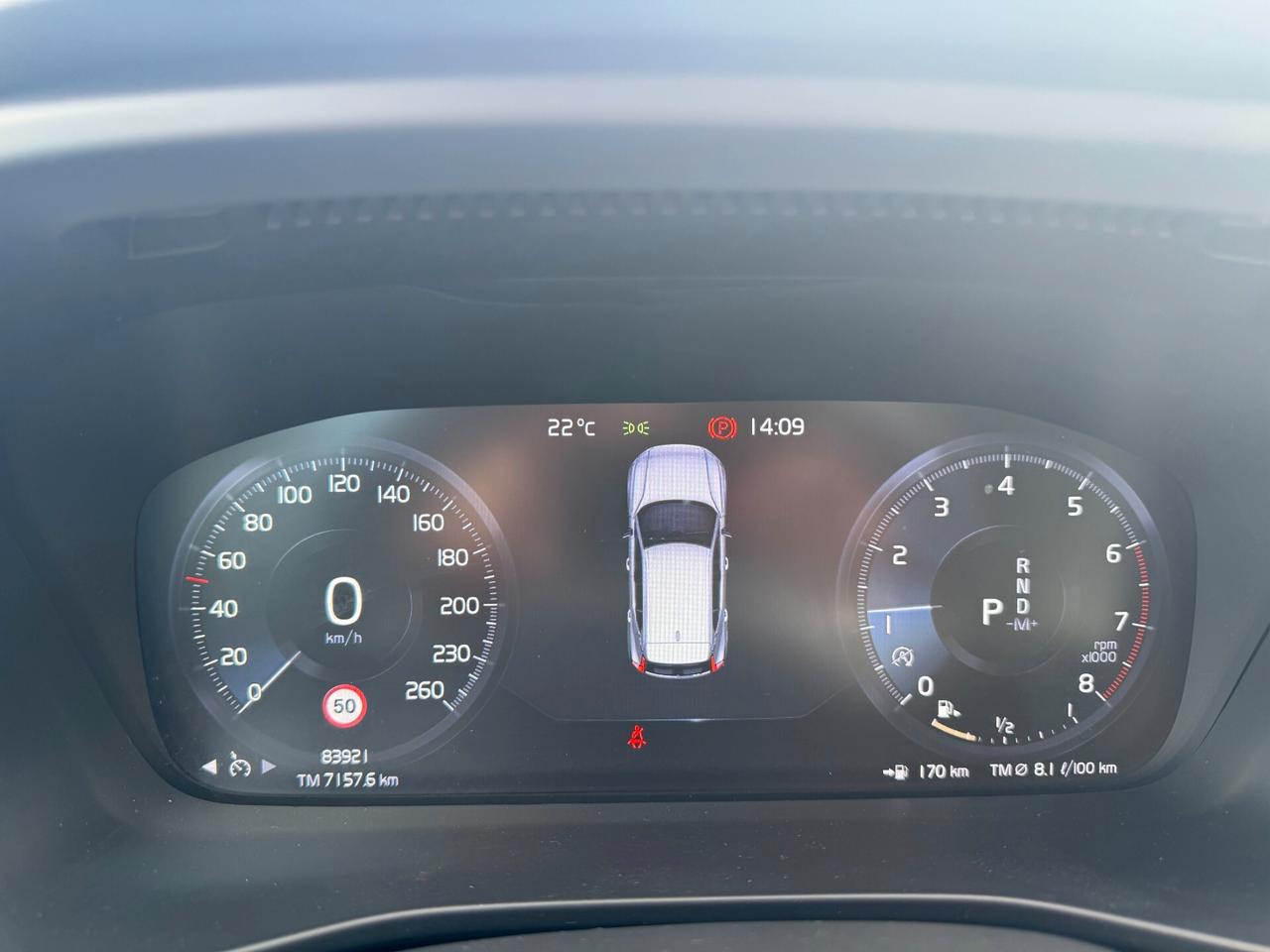 Volvo XC40 T2 Geartronic Momentum Pro