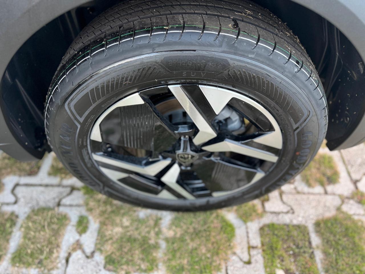 Peugeot 2008 1.2cc PureTech 130cv S&S EAT8 Allure