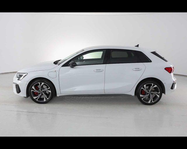 AUDI A3 SPB 45 TFSI e S tronic S line edition